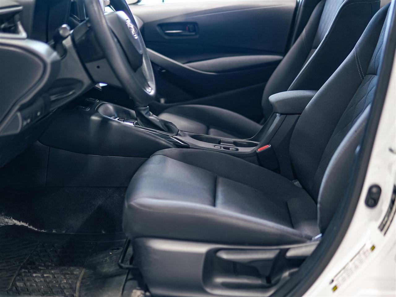 2023 Toyota Corolla LE | HEATED SEATS | BLIND SPOT | NO ACCIDENTS Photo