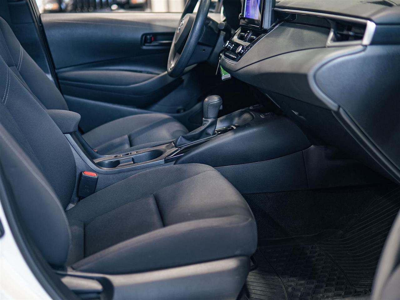 2023 Toyota Corolla LE | HEATED SEATS | BLIND SPOT | NO ACCIDENTS Photo
