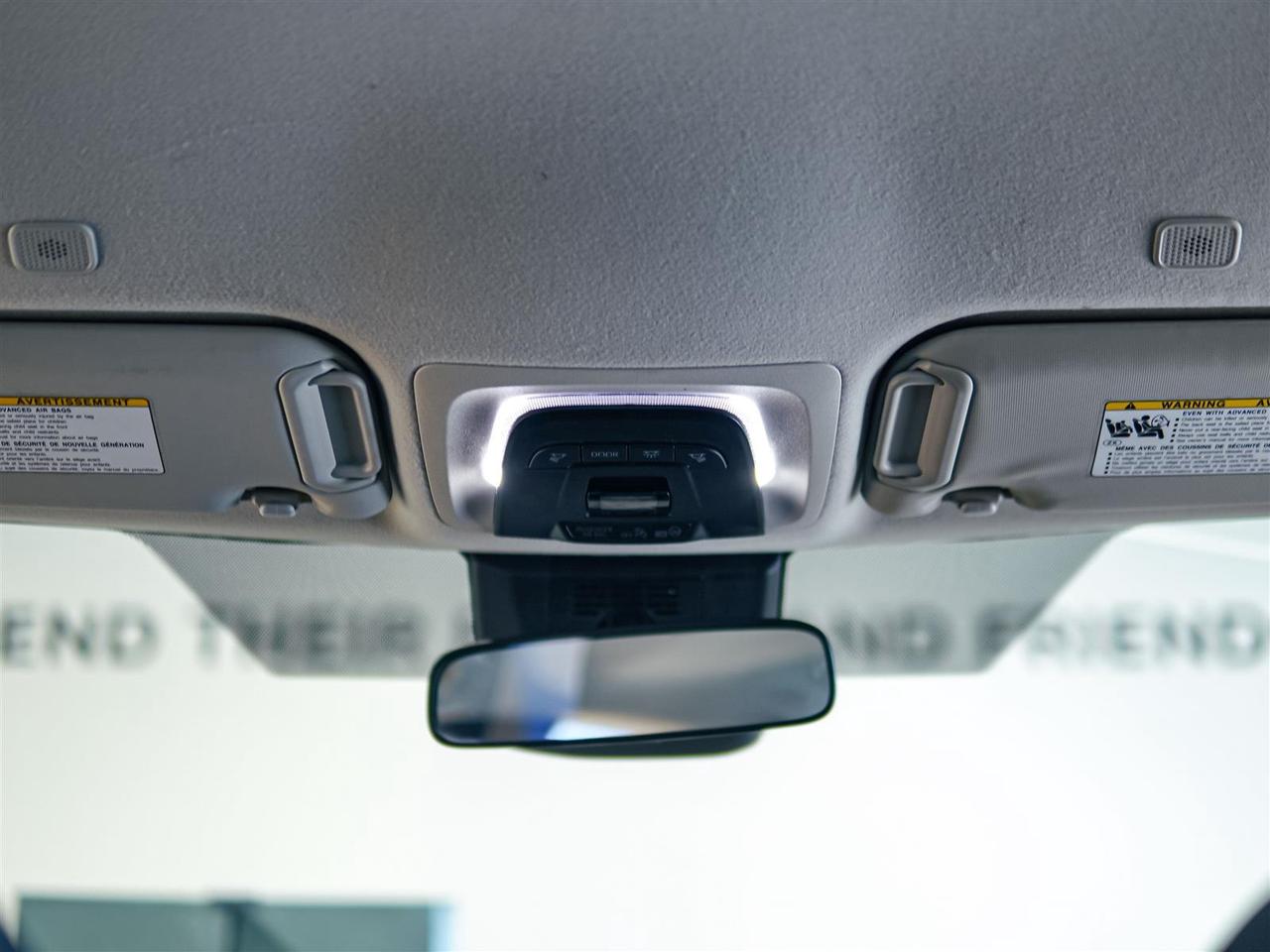 2023 Toyota Corolla LE | HEATED SEATS | BLIND SPOT | NO ACCIDENTS Photo