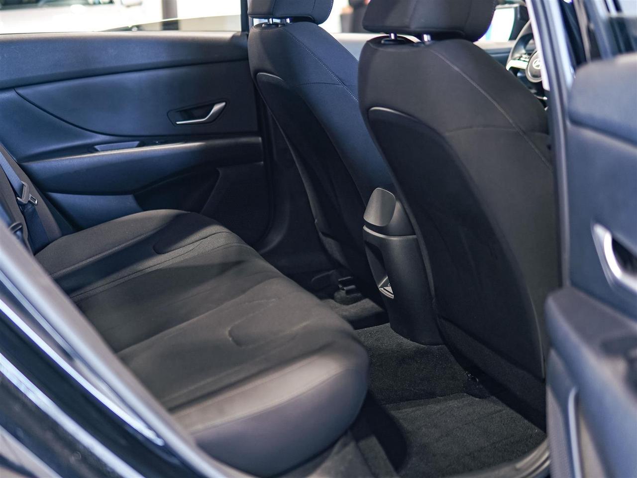 2024 Hyundai Elantra ESSENTIAL | ONE OWNER | NO ACCIDENTS Photo