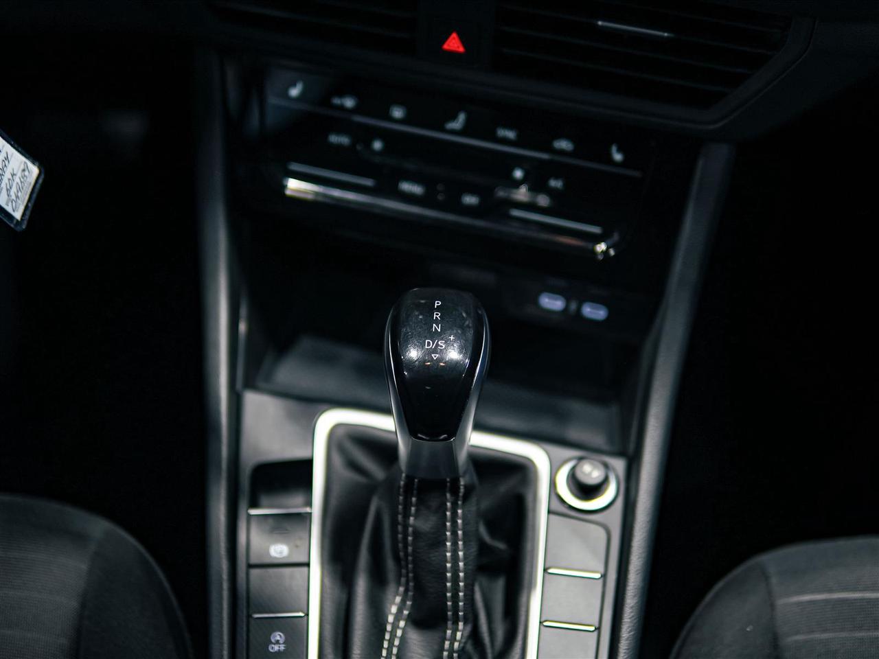 2025 Volkswagen Jetta ** SALE PENDING BY TANNYA ** Photo