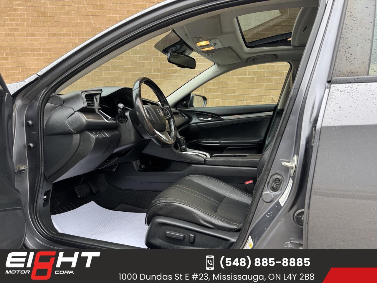 2016 Honda Civic Touring Photo