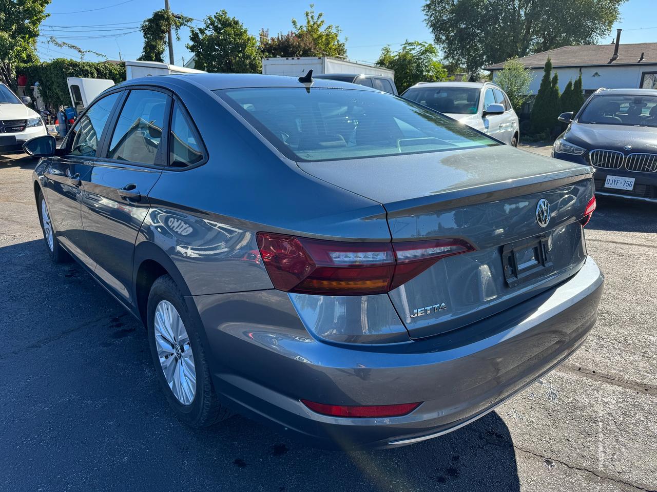 2019 Volkswagen Jetta Comfortline | 6 - speed Manual | CERTIFIED Photo