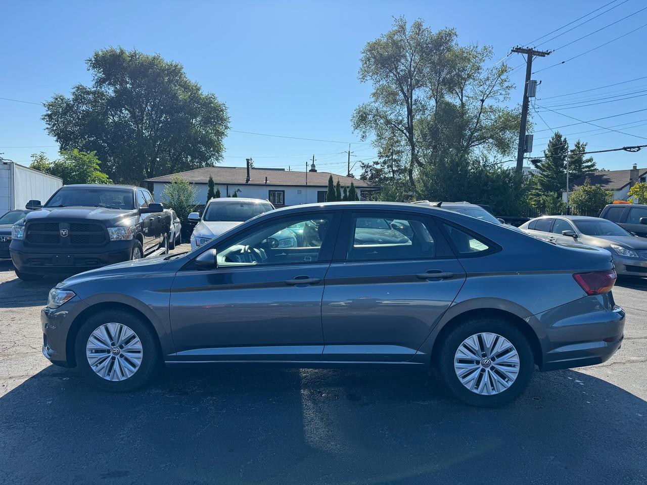 2019 Volkswagen Jetta Comfortline | 6 - speed Manual | CERTIFIED Photo