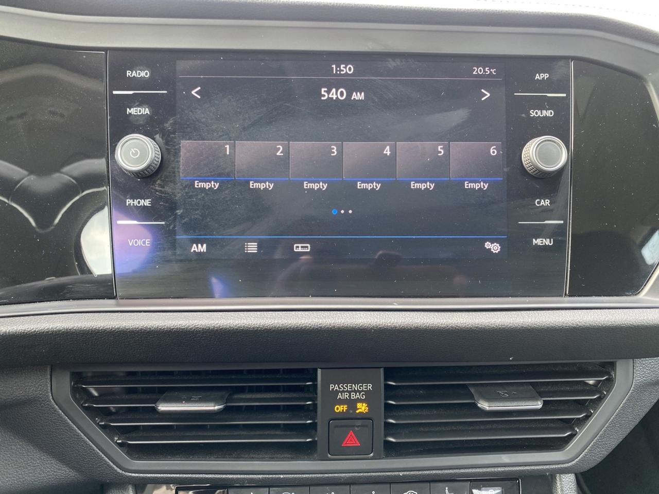2019 Volkswagen Jetta HIGHLINE Photo
