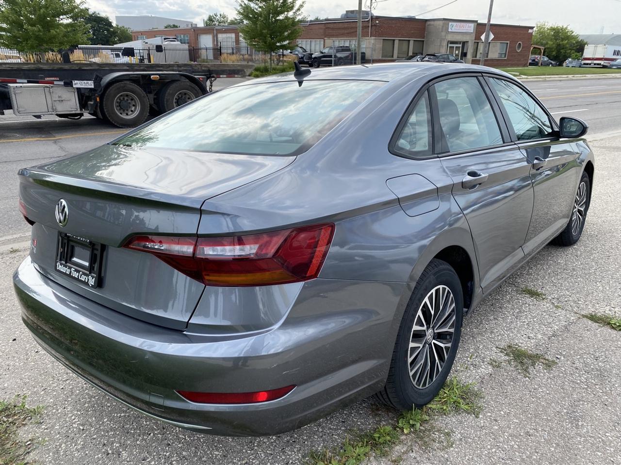 2019 Volkswagen Jetta HIGHLINE Photo