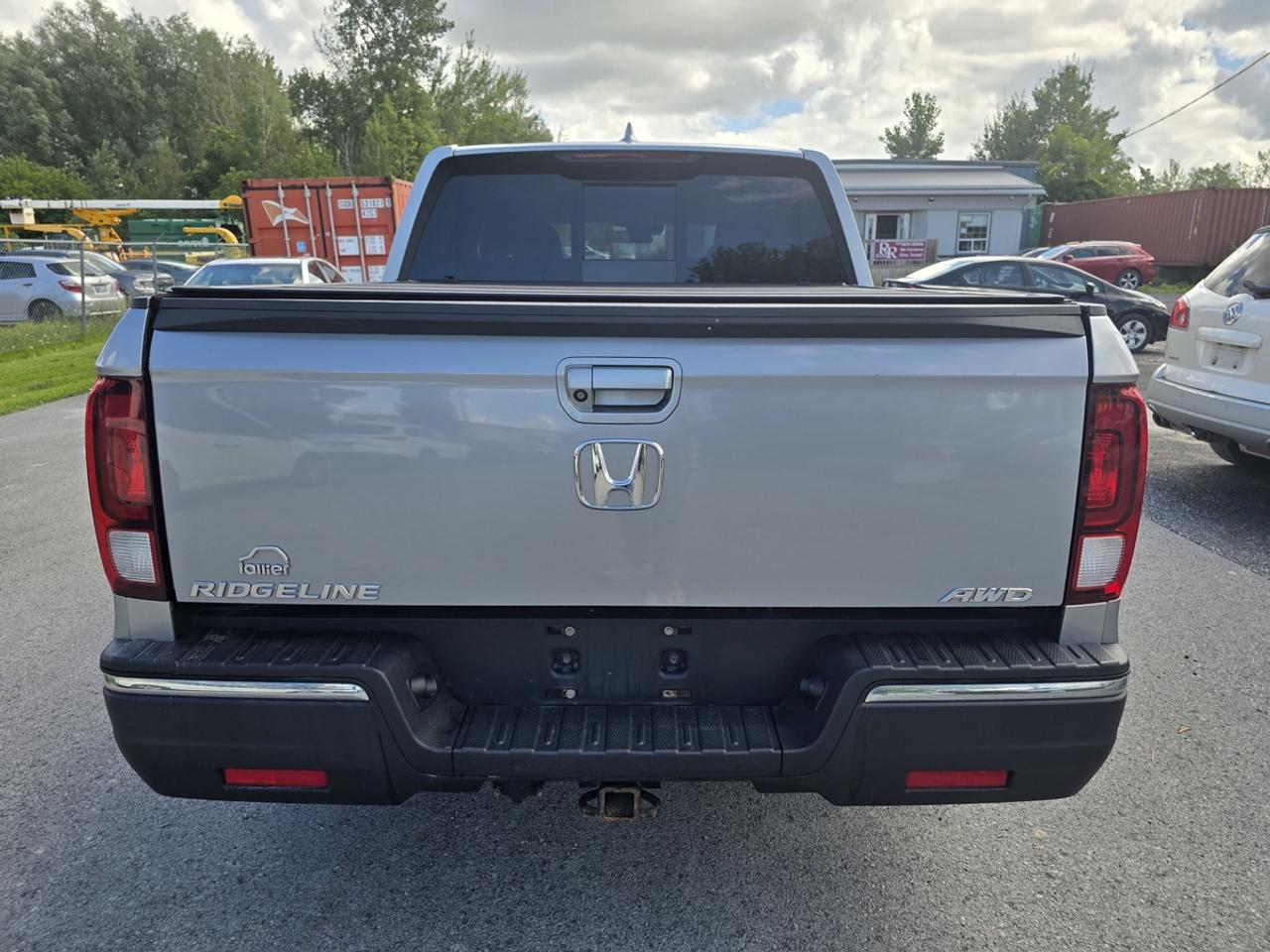 2019 Honda Ridgeline SPORT Photo