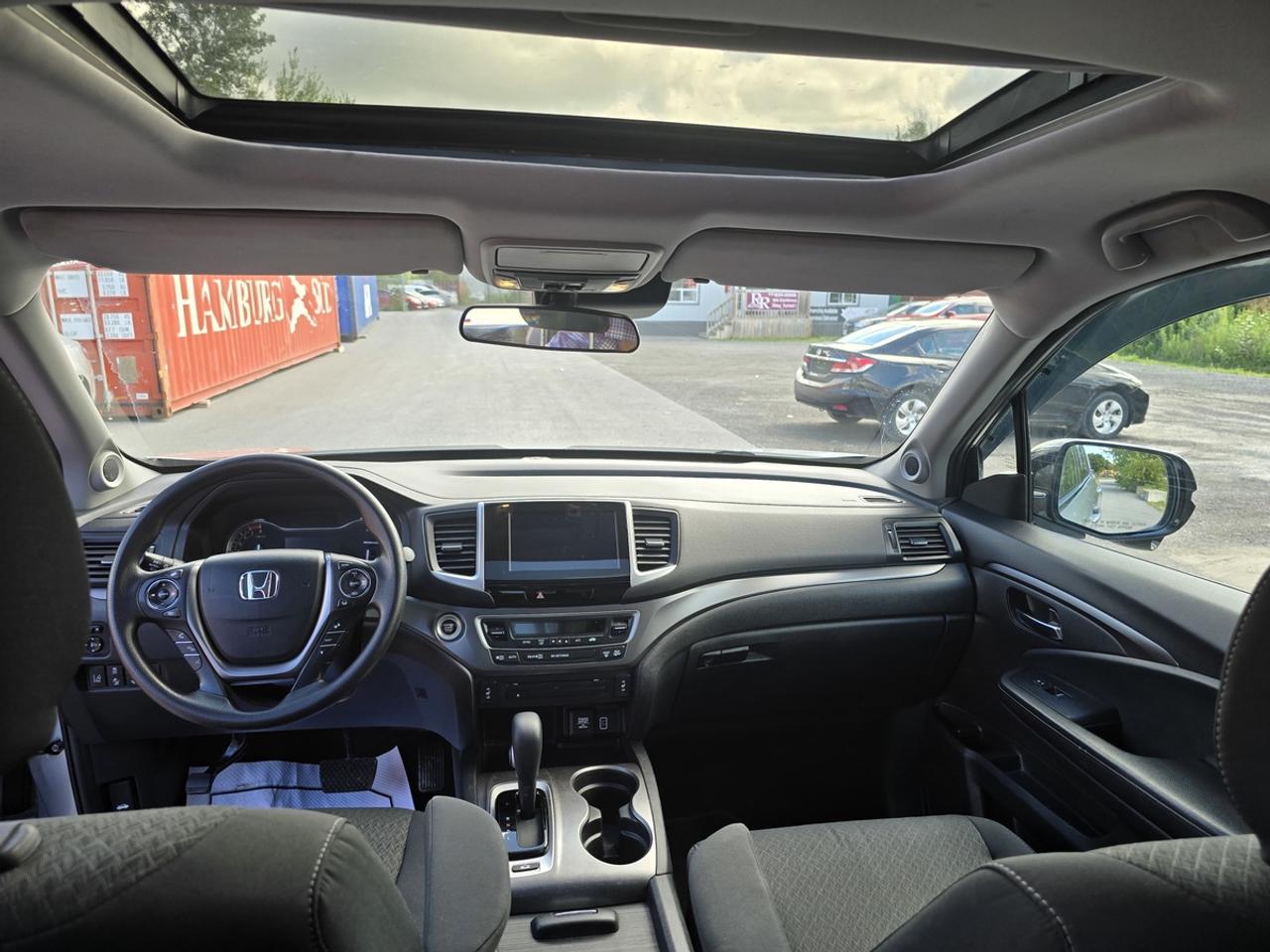 2019 Honda Ridgeline SPORT Photo