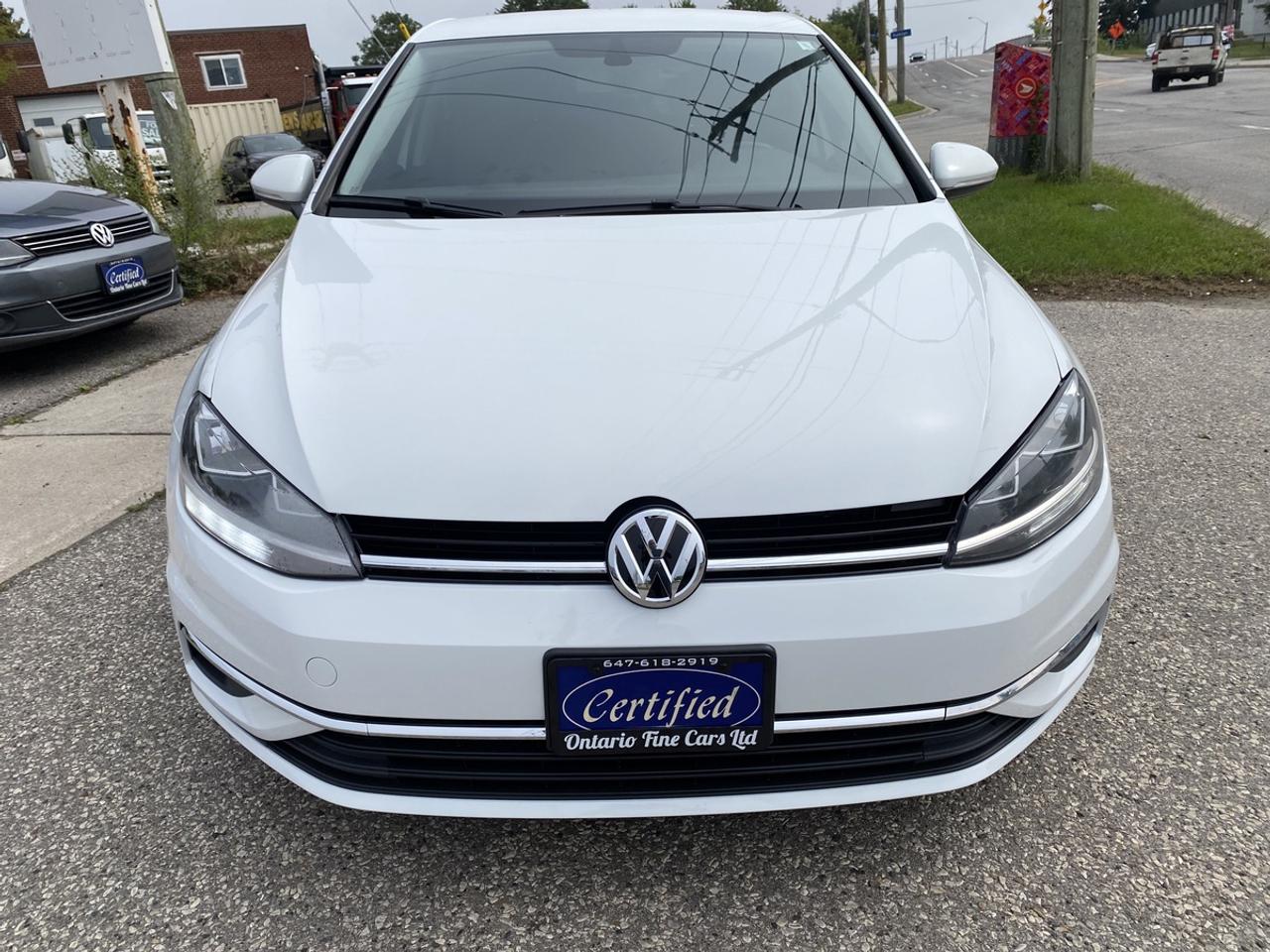 2018 Volkswagen Golf TRENDLINE Photo5