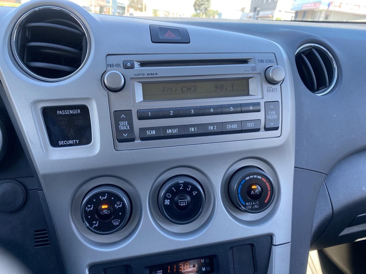2011 Toyota Matrix S Photo