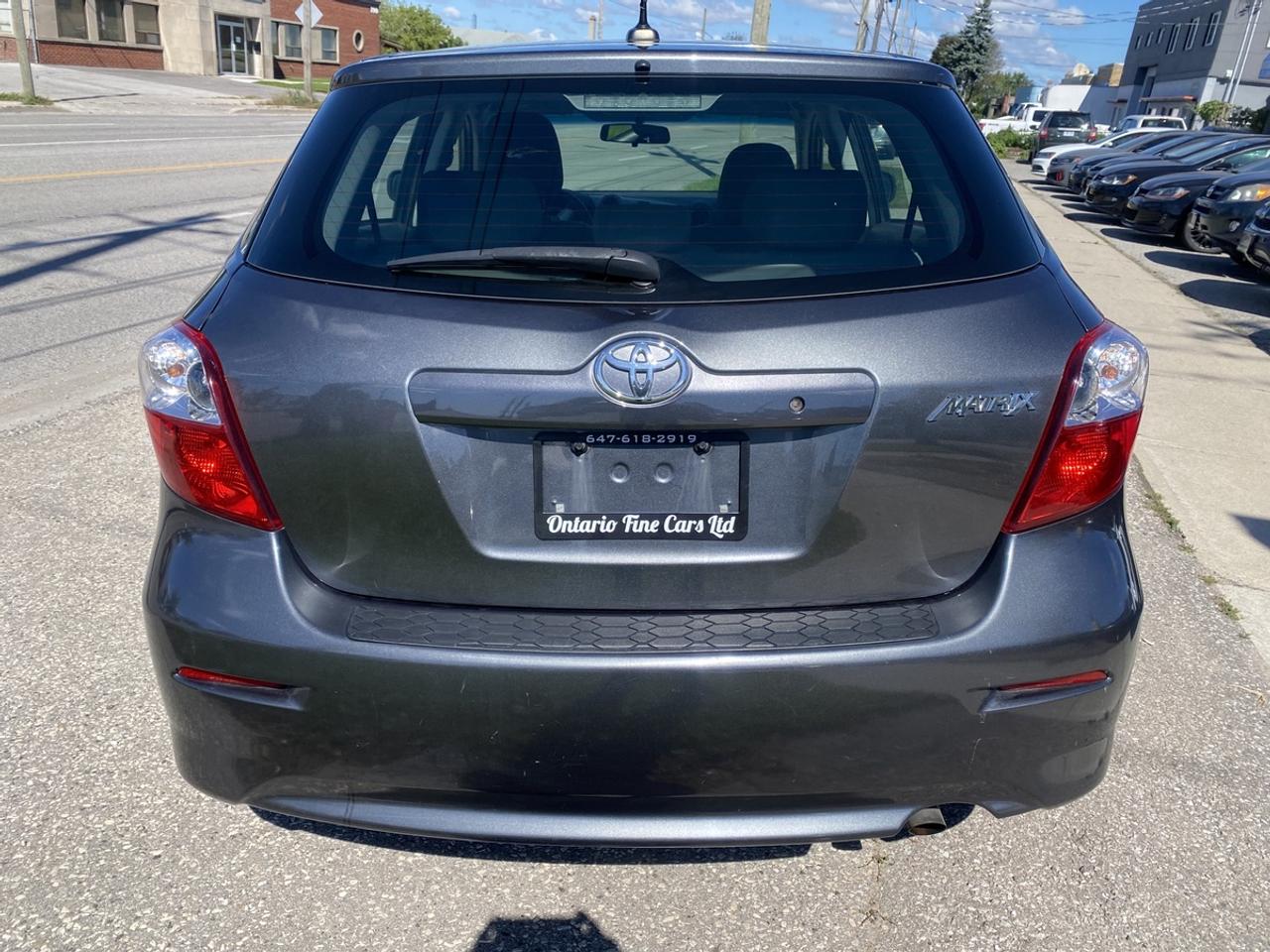 2011 Toyota Matrix S Photo