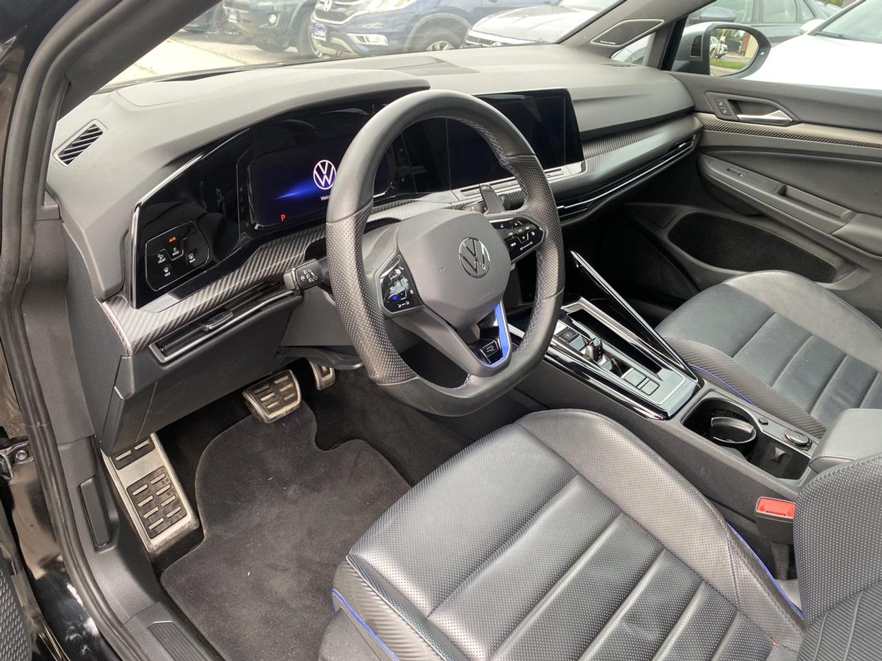 2024 Volkswagen Golf R Base Photo