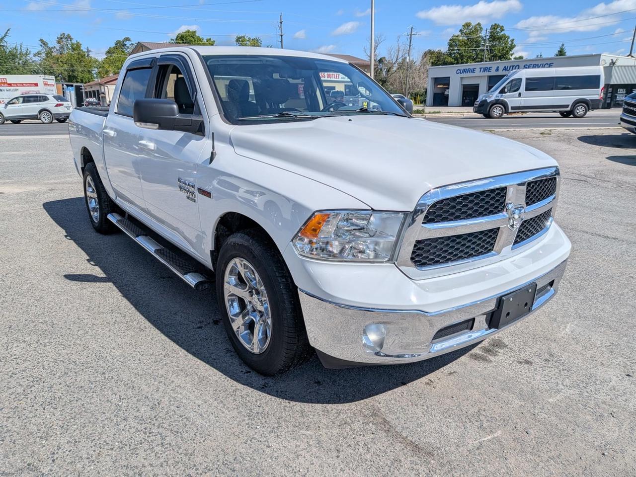 2019 RAM 1500 Classic 4x4 Crew Cab 5'7" Box Slt Crew Cab Short Bed Photo1