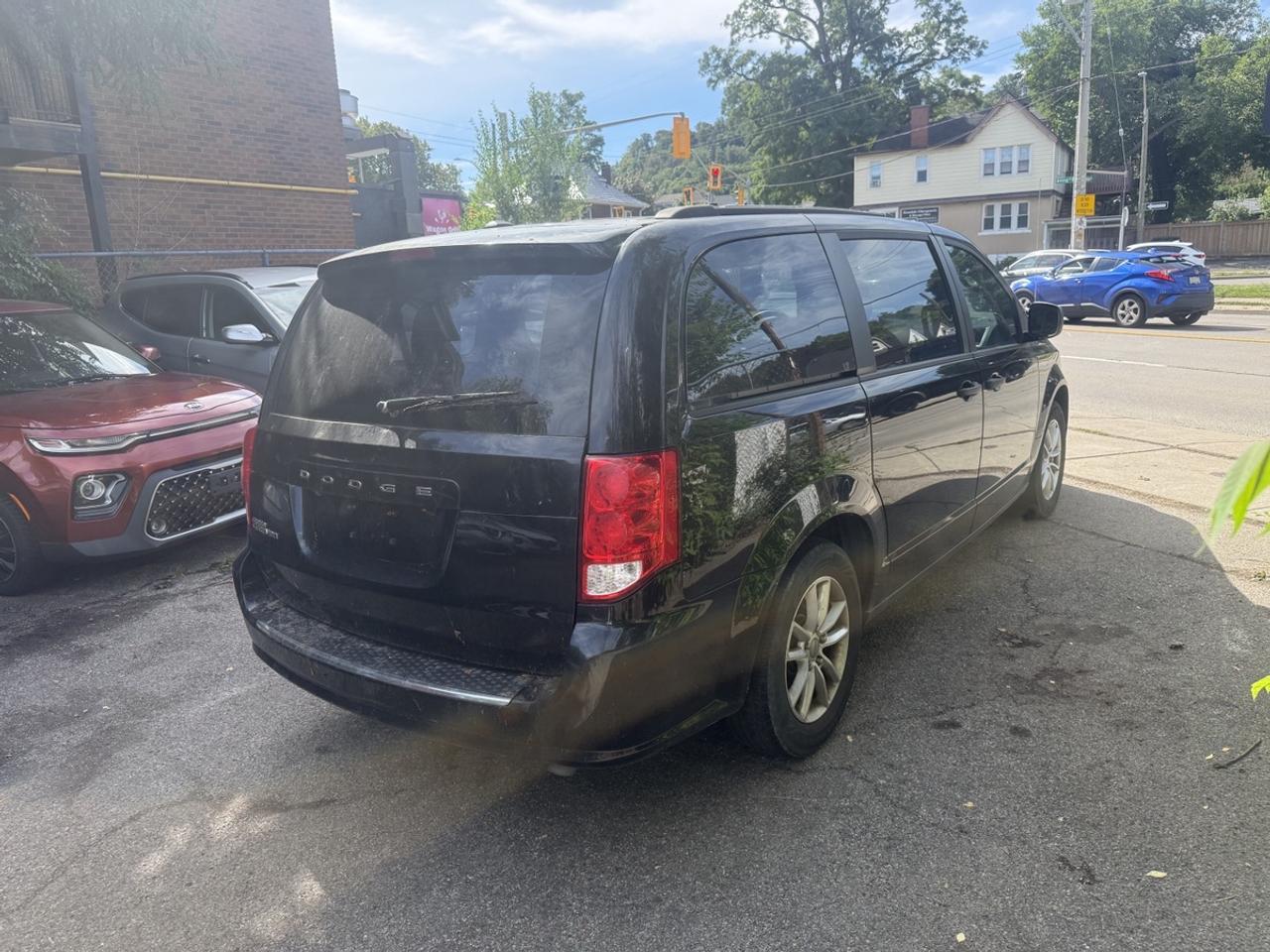 2019 Dodge Grand Caravan SE Photo