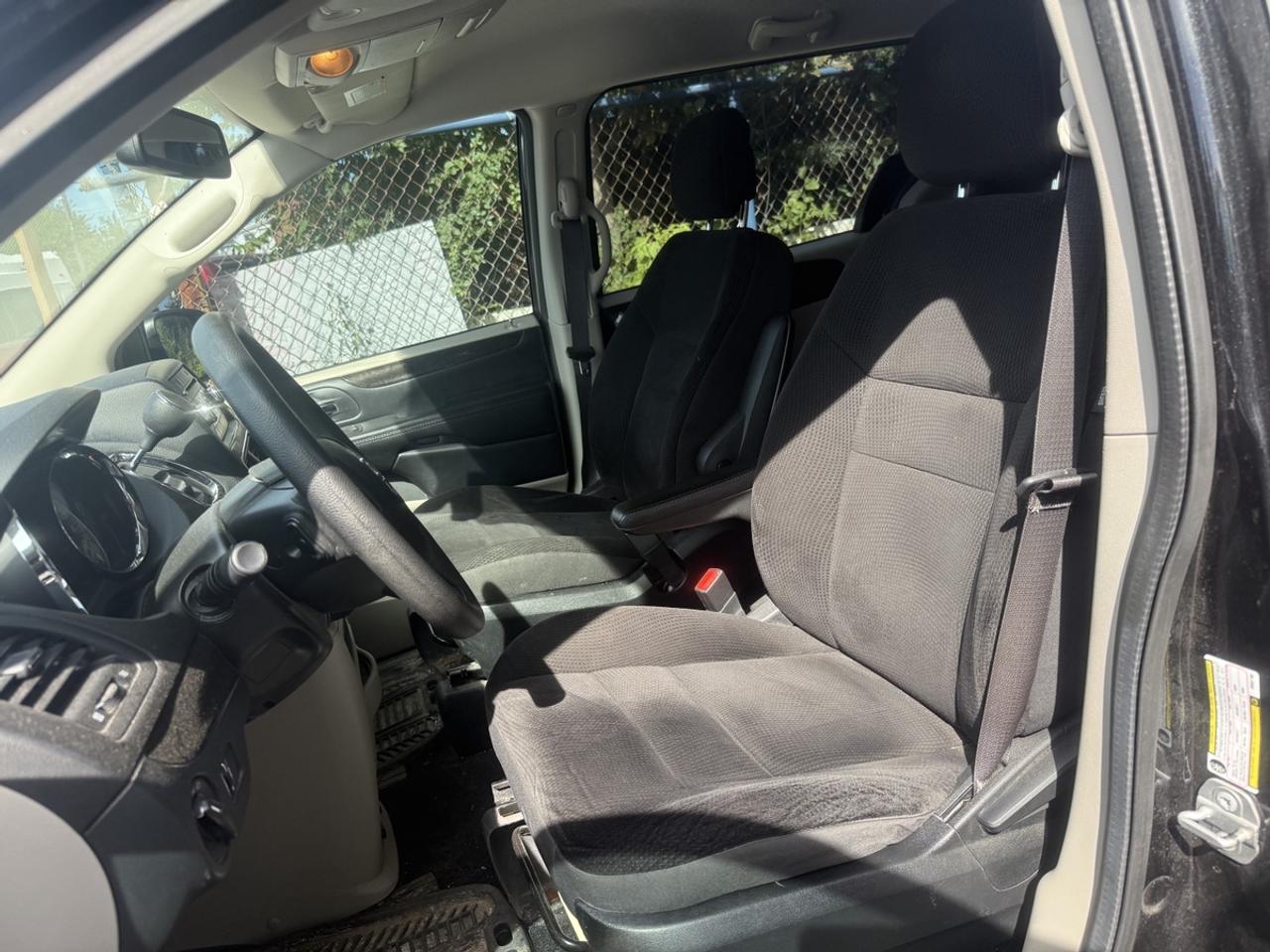 2019 Dodge Grand Caravan SE Photo