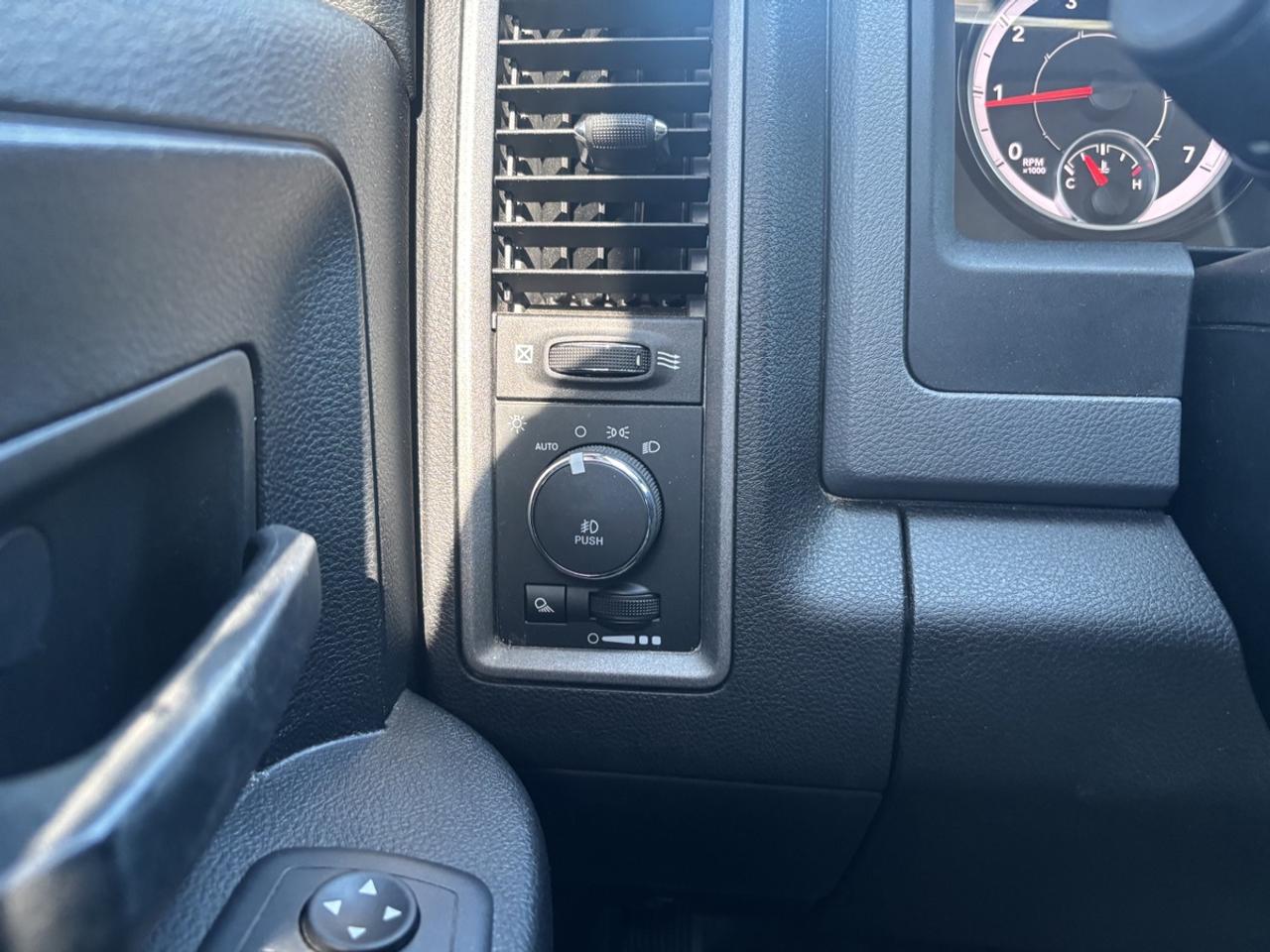 2019 RAM 1500 Classic ST Photo