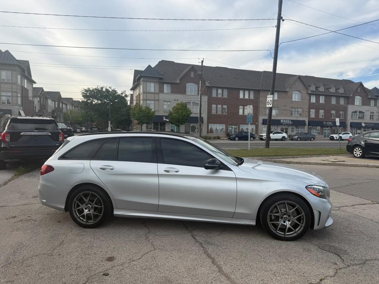 2021 Mercedes-Benz C-Class  Photo3