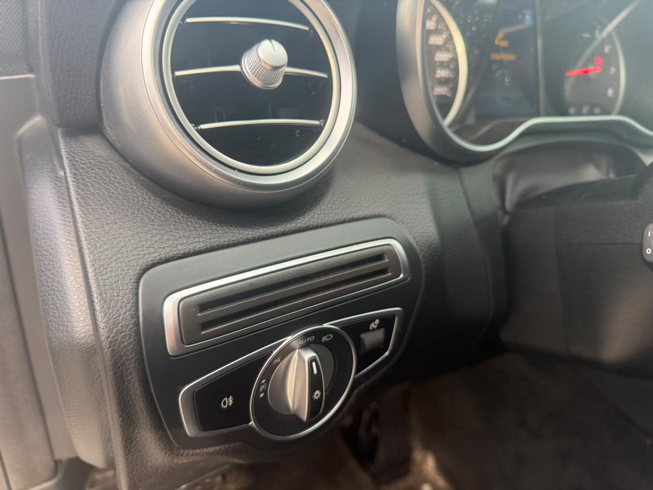 2021 Mercedes-Benz C-Class  Photo