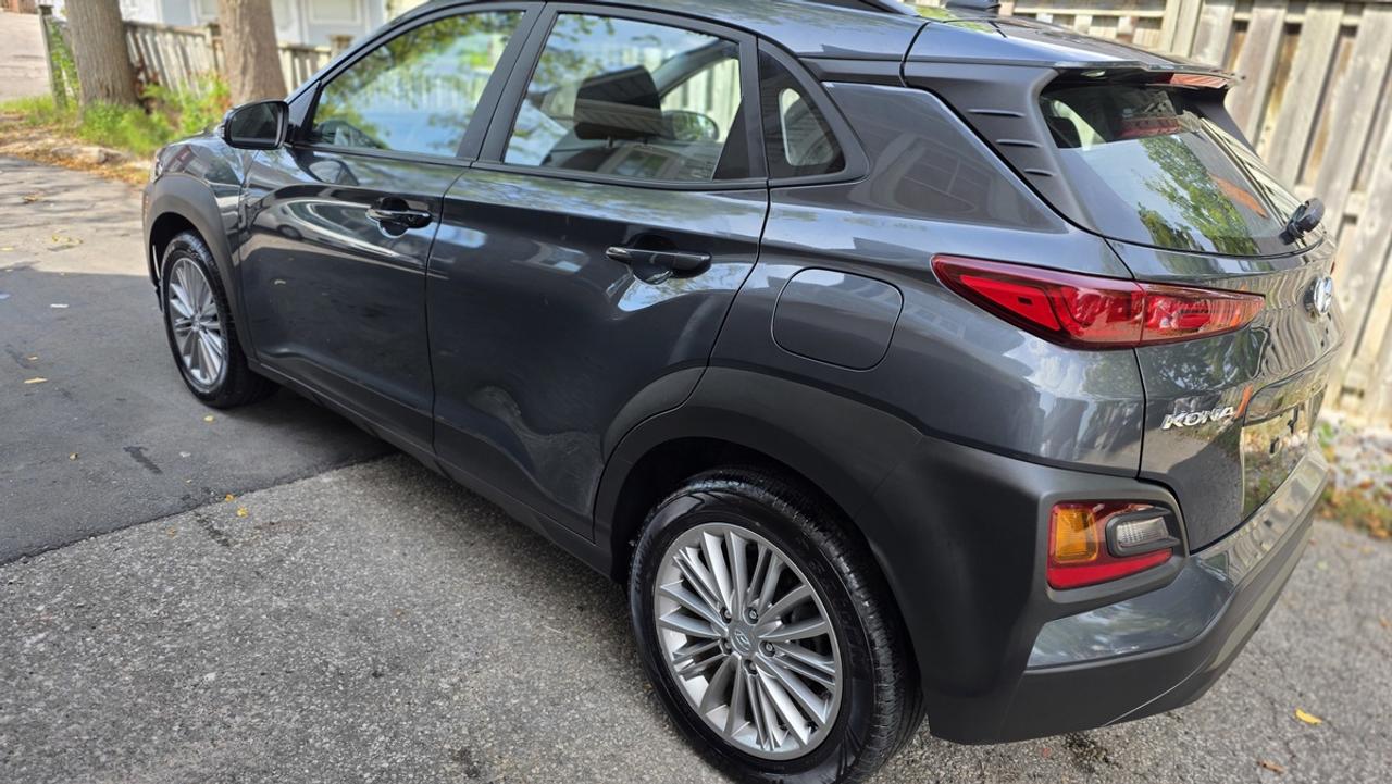 2021 Hyundai KONA Preferred AWD Photo