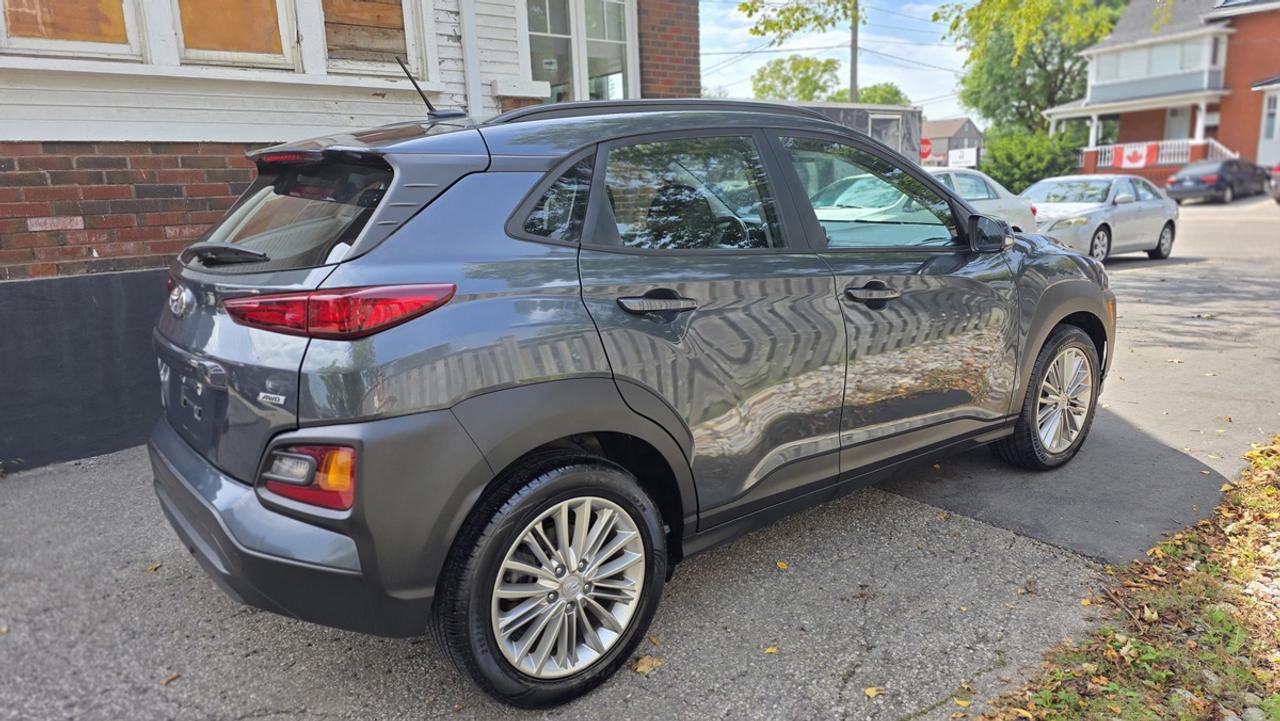 2021 Hyundai KONA Preferred AWD Photo