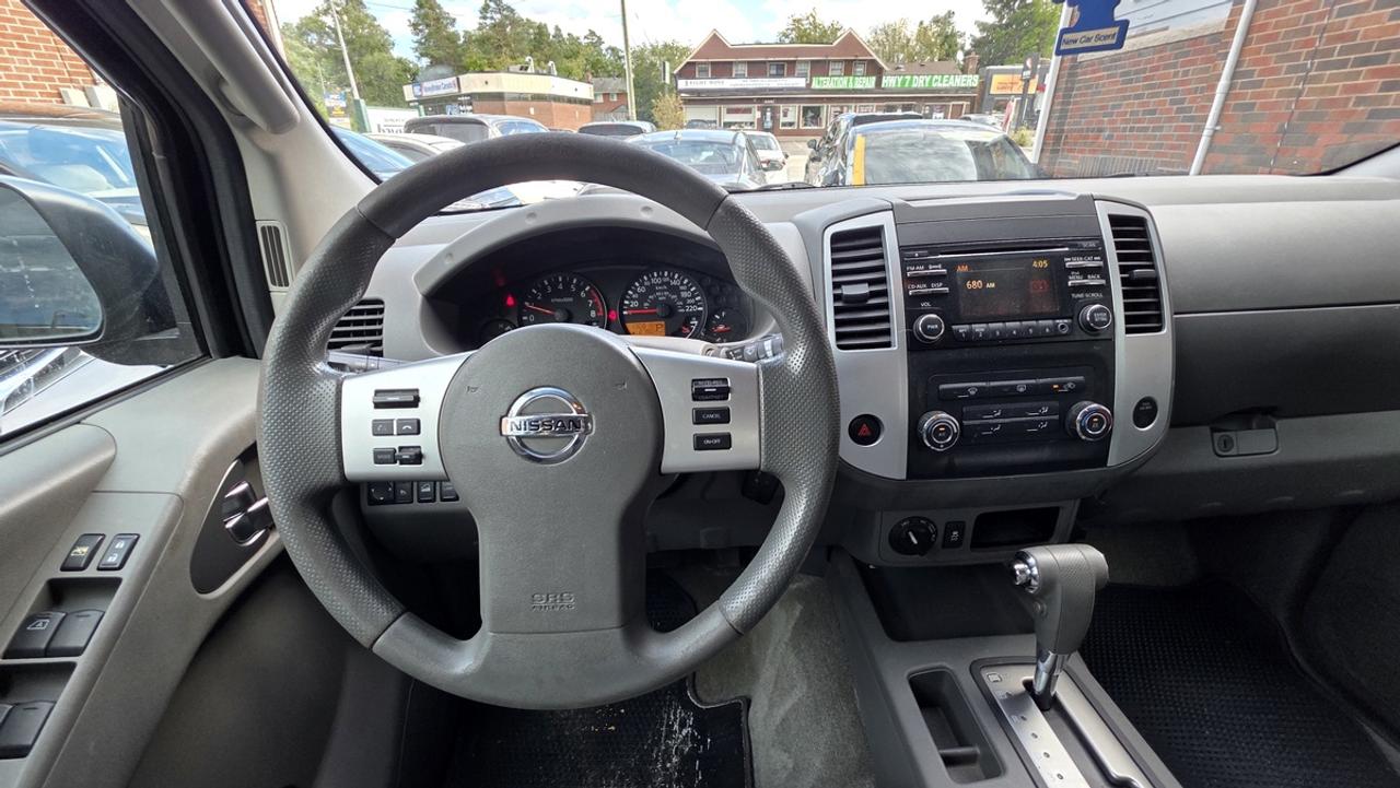 2014 Nissan Frontier SV long bed Photo