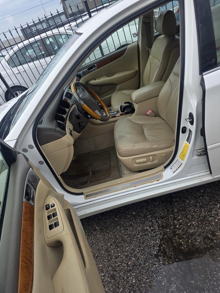 2005 Lexus ES 330 Photo