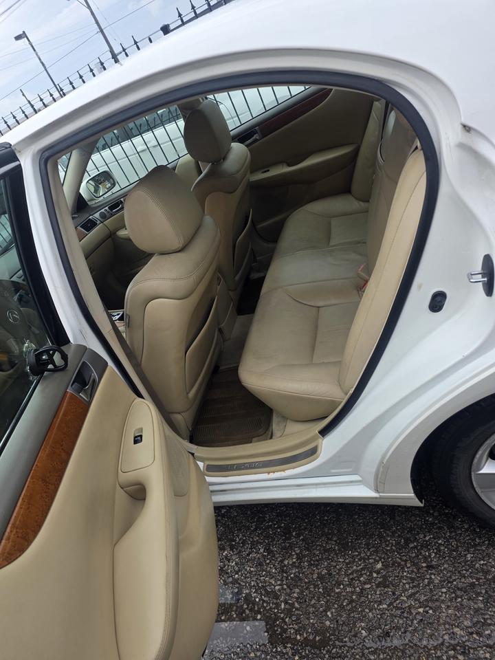 2005 Lexus ES 330 Photo