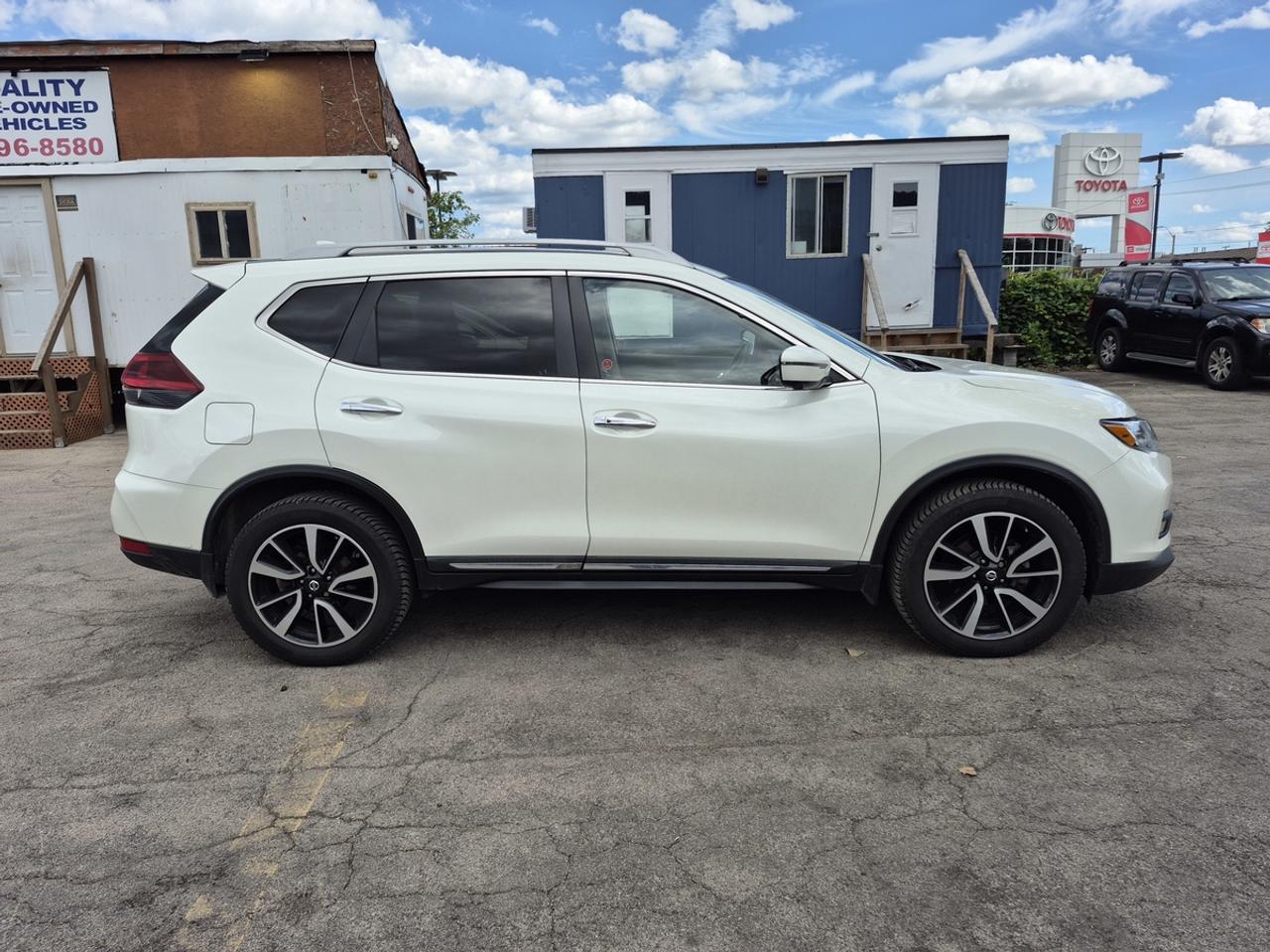 2020 Nissan Rogue SL Photo3