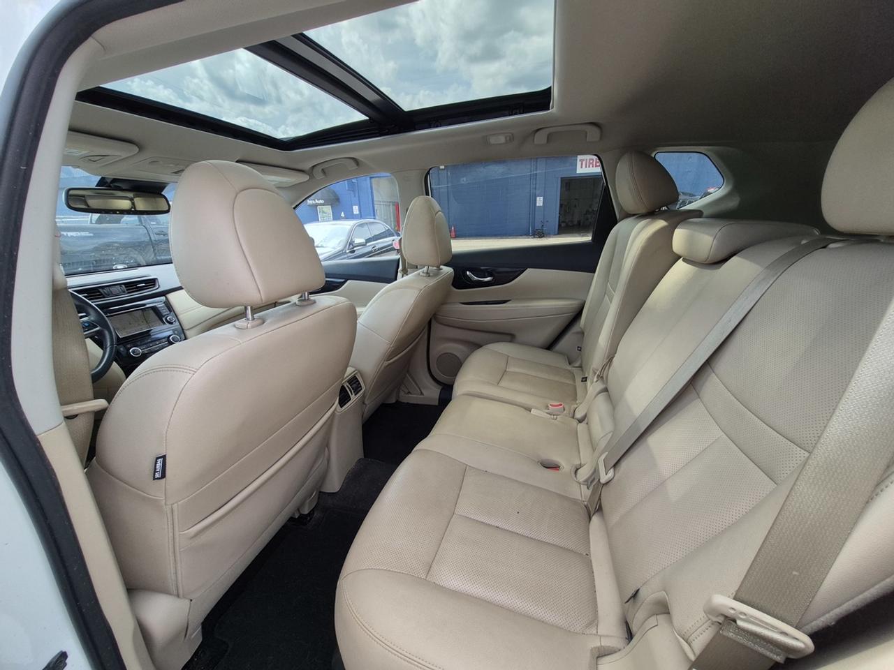 2020 Nissan Rogue SL Photo