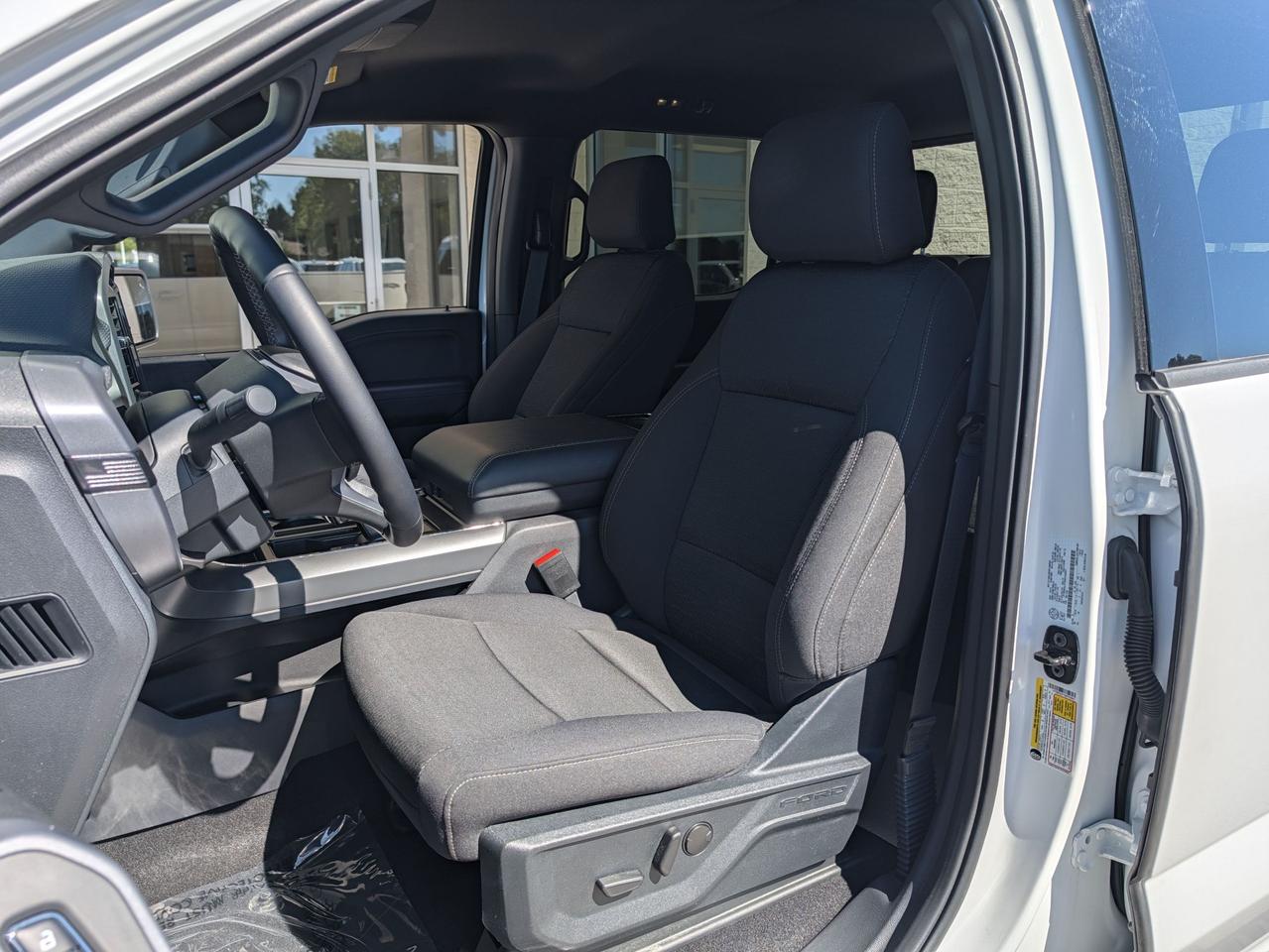 2025 Ford F-150 4X4 SuperCrew XLT 4WD SuperCrew 5.5' Box Photo