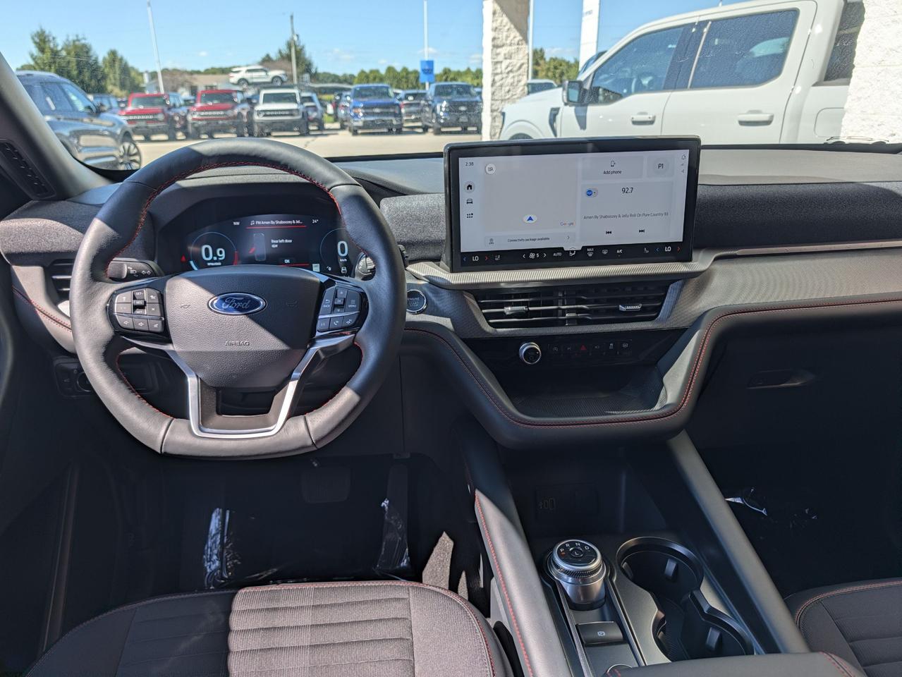 2026 Ford Explorer ST-Line 4WD Photo