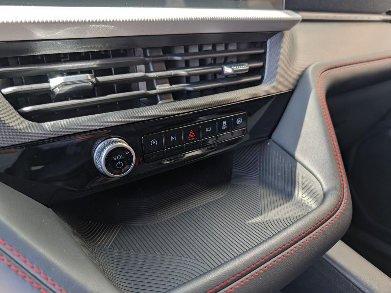 2026 Ford Explorer ST-Line 4WD Photo