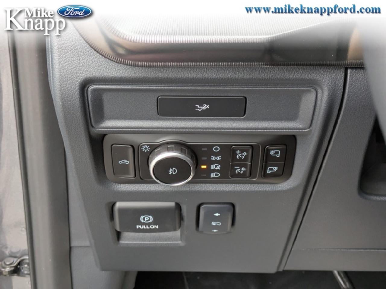 2026 Ford F-150 Lariat Photo