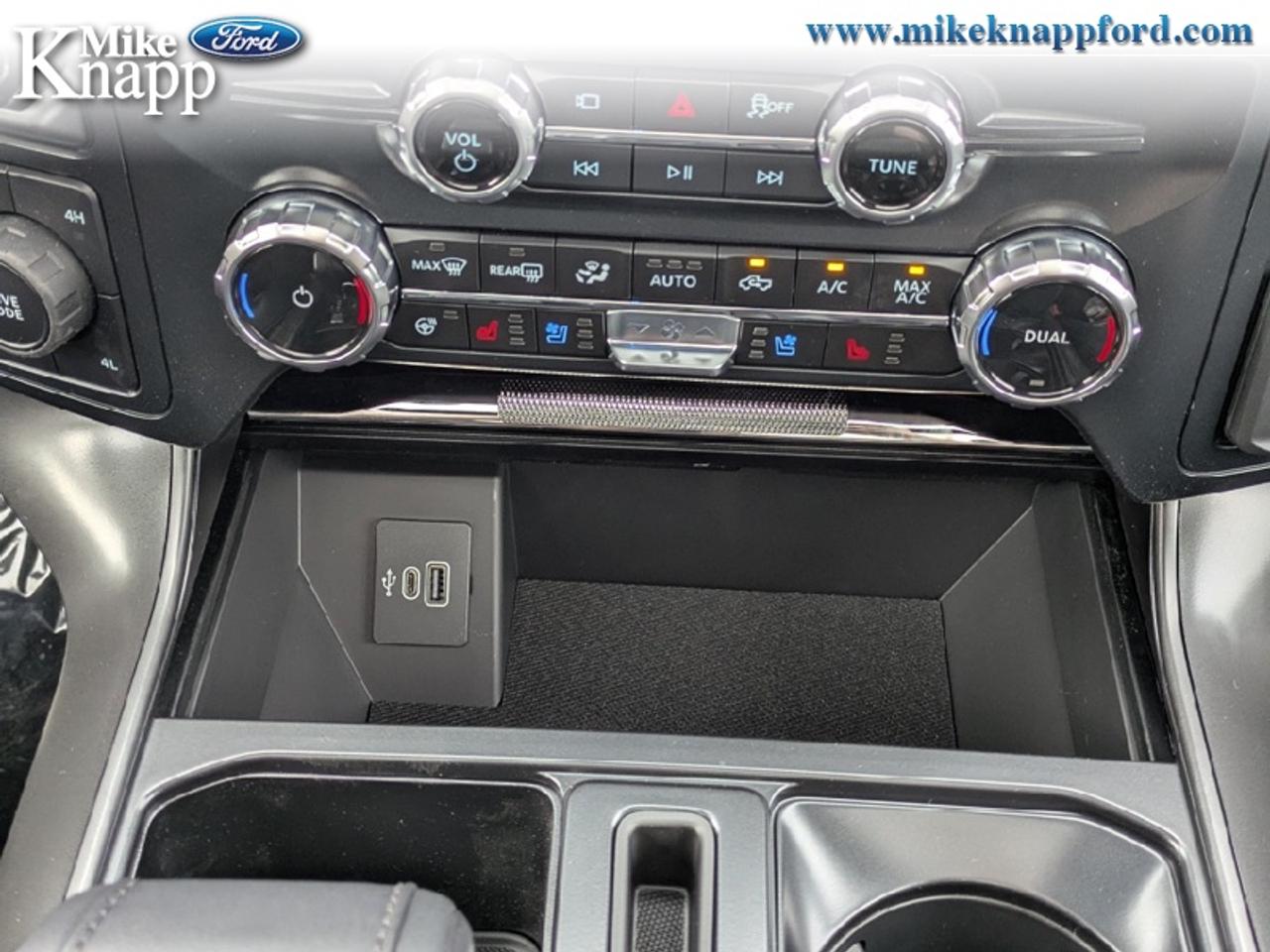 2026 Ford F-150 Lariat Photo