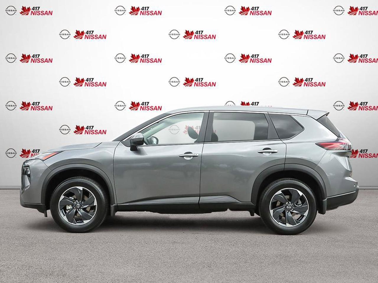2026 Nissan Rogue SV MOONROOF Photo