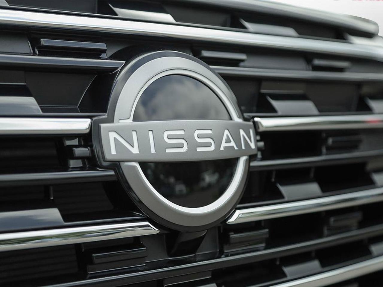 2026 Nissan Rogue SV MOONROOF Photo