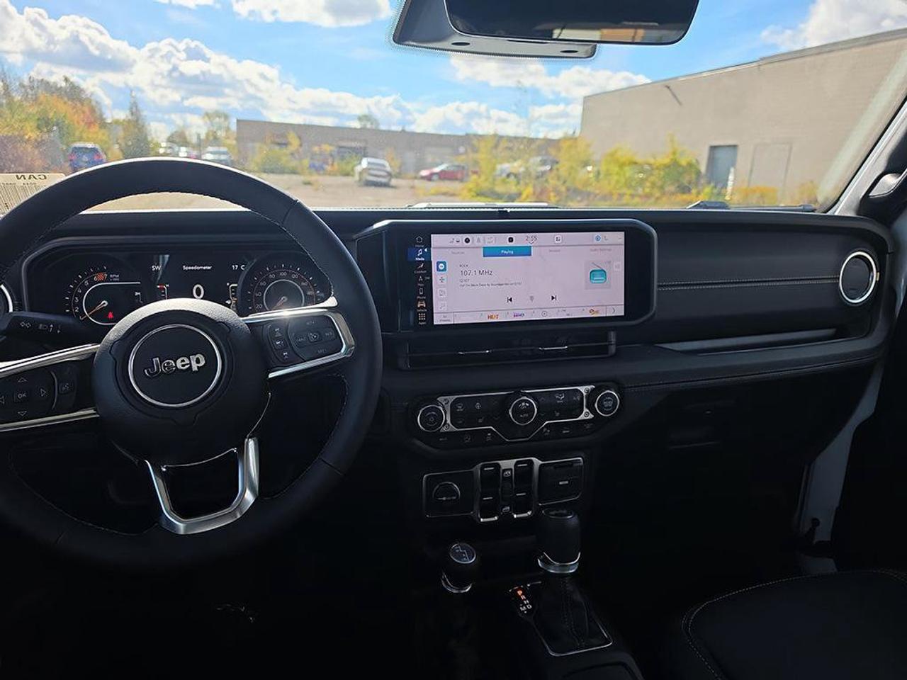 2027 Jeep Wrangler Sahara|MCKINLEY TRIMMED LEATHER SEATS|BODY COLOUR HARD TOP|ALPINE AUDIO SYSTEM|NAVIGATION Photo