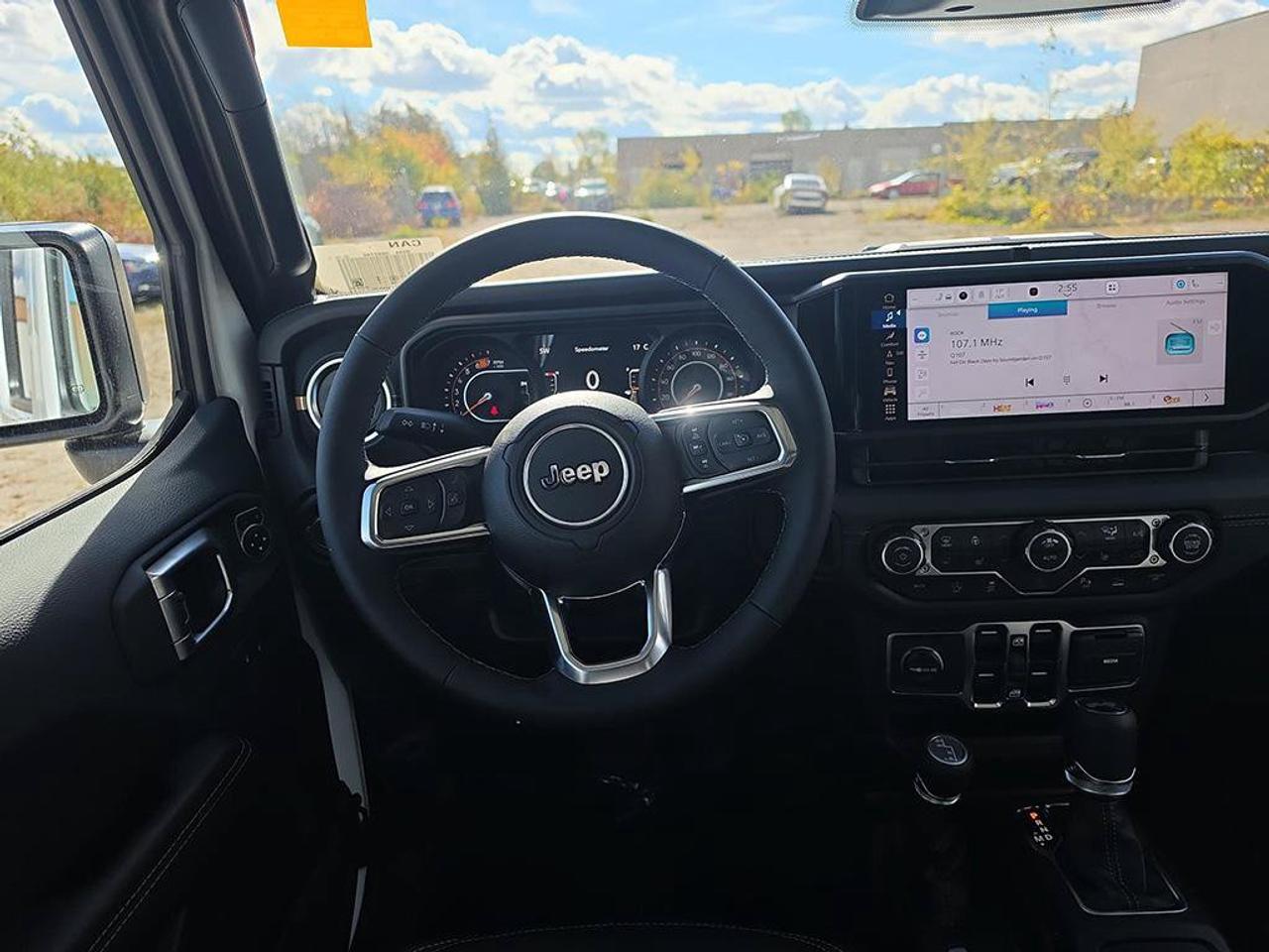 2027 Jeep Wrangler Sahara|MCKINLEY TRIMMED LEATHER SEATS|BODY COLOUR HARD TOP|ALPINE AUDIO SYSTEM|NAVIGATION Photo