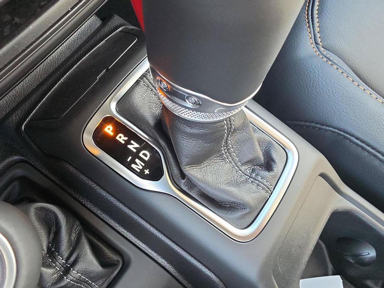 2027 Jeep Wrangler Sahara|MCKINLEY TRIMMED LEATHER SEATS|BODY COLOUR HARD TOP|ALPINE AUDIO SYSTEM|NAVIGATION Photo