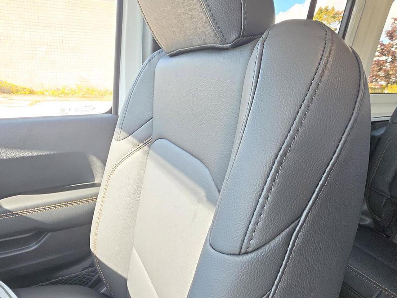 2027 Jeep Wrangler Sahara|MCKINLEY TRIMMED LEATHER SEATS|BODY COLOUR HARD TOP|ALPINE AUDIO SYSTEM|NAVIGATION Photo