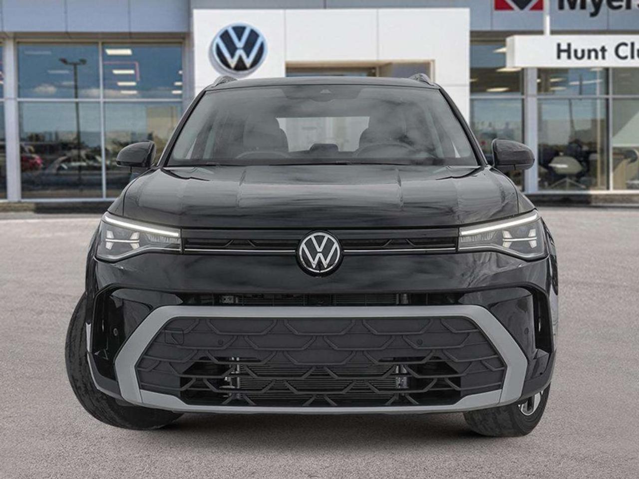 2027 Volkswagen Taos Comfortline 4Motion Photo5