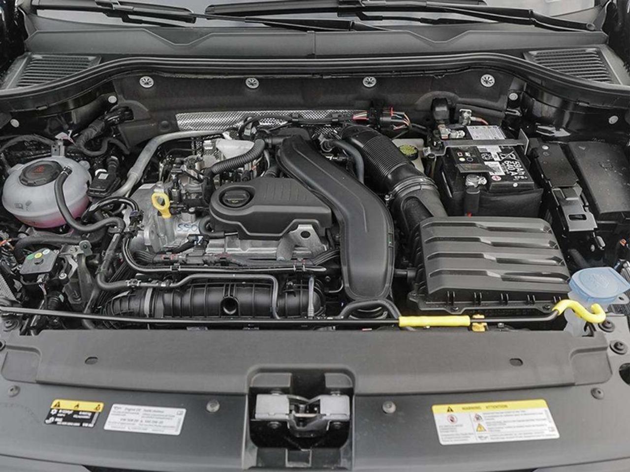 2027 Volkswagen Taos Comfortline 4Motion Photo