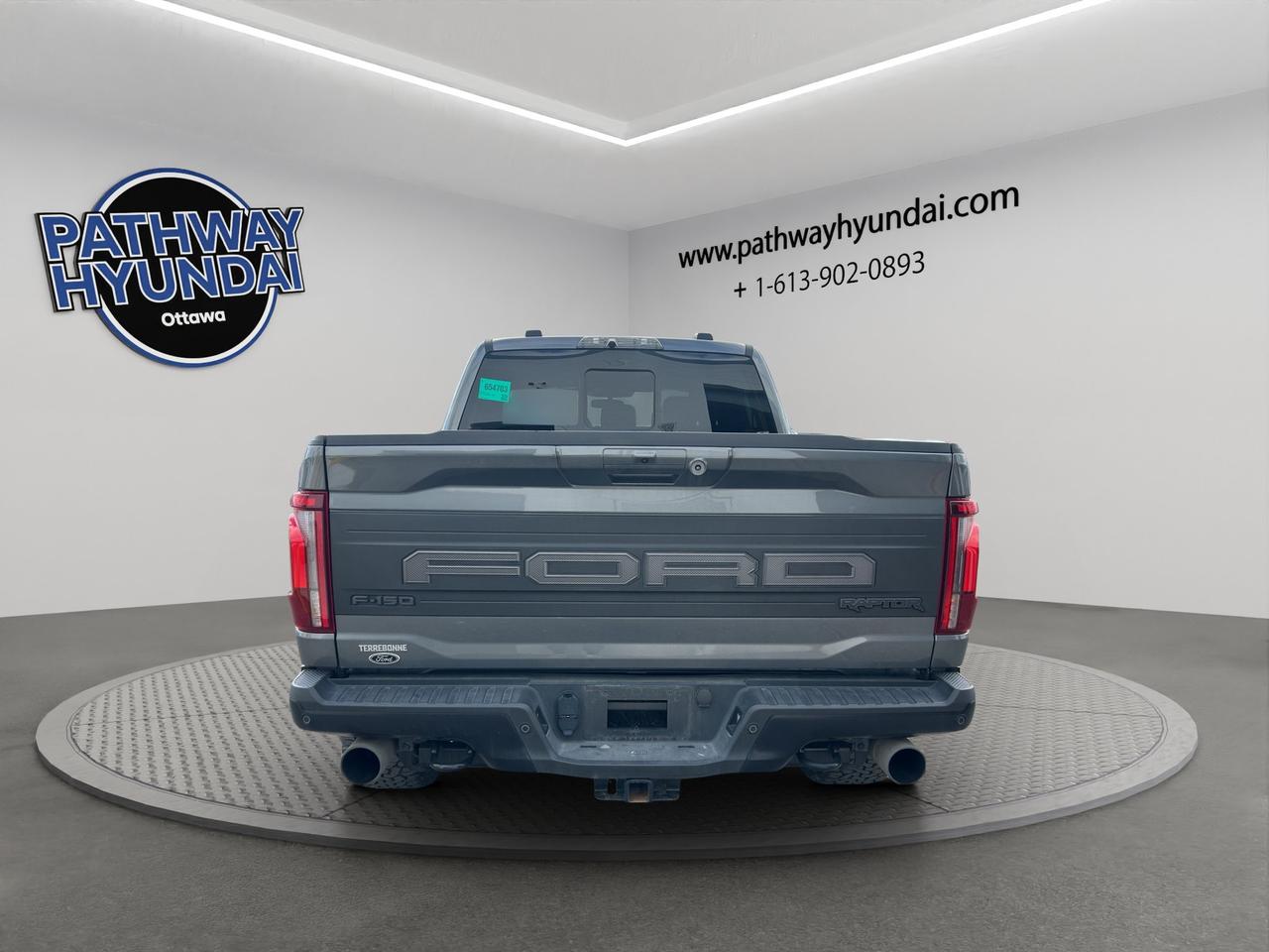 2025 Ford F-150 Raptor | Twin-turbo 3.5-liter EcoBoost V6 w/450hp | Fox Shocks | 5-Link Rear Suspension Photo