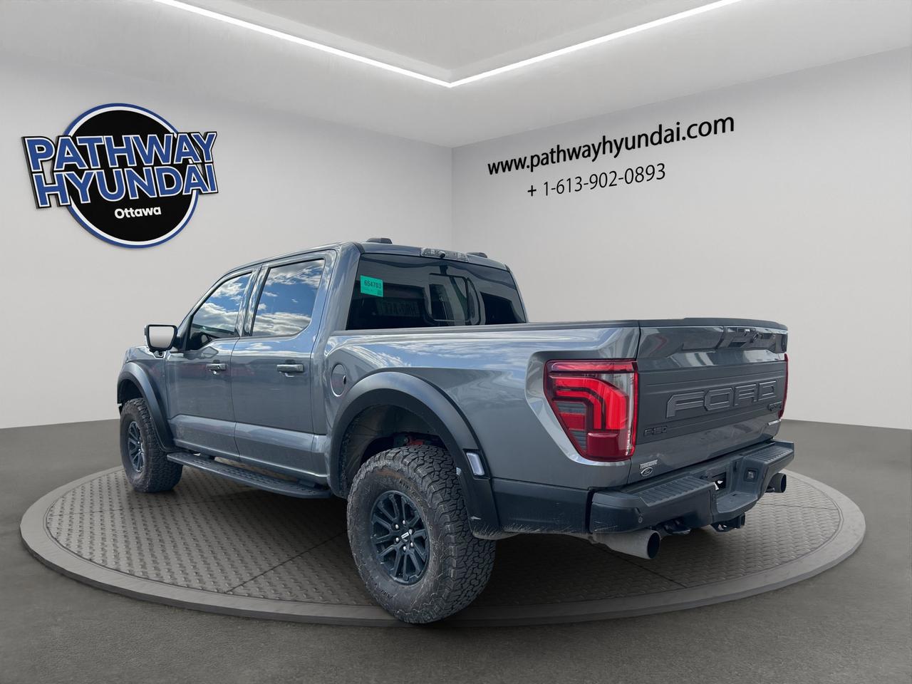 2025 Ford F-150 Raptor | Twin-turbo 3.5-liter EcoBoost V6 w/450hp | Fox Shocks | 5-Link Rear Suspension Photo