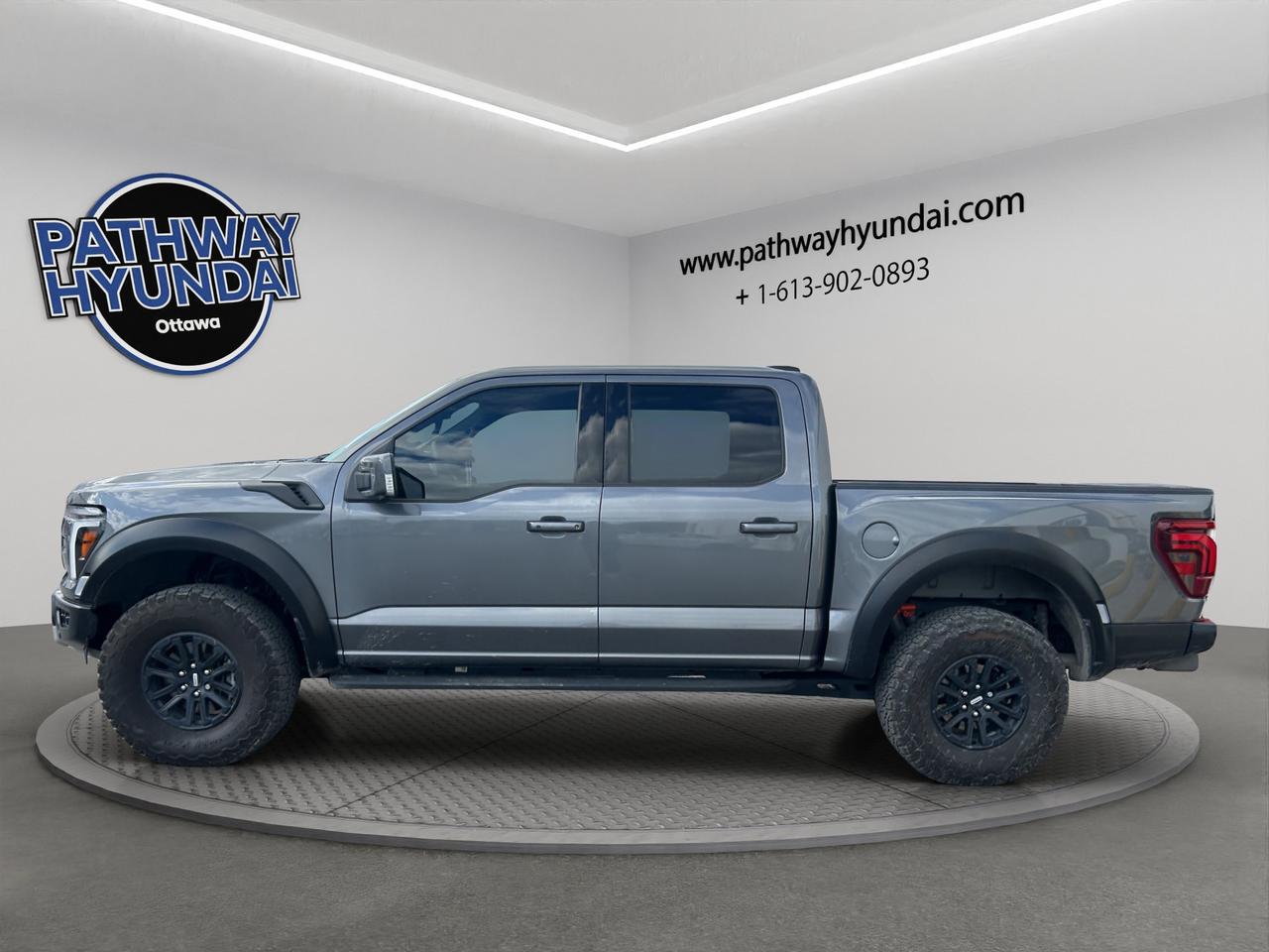 2025 Ford F-150 Raptor | Twin-turbo 3.5-liter EcoBoost V6 w/450hp | Fox Shocks | 5-Link Rear Suspension Photo
