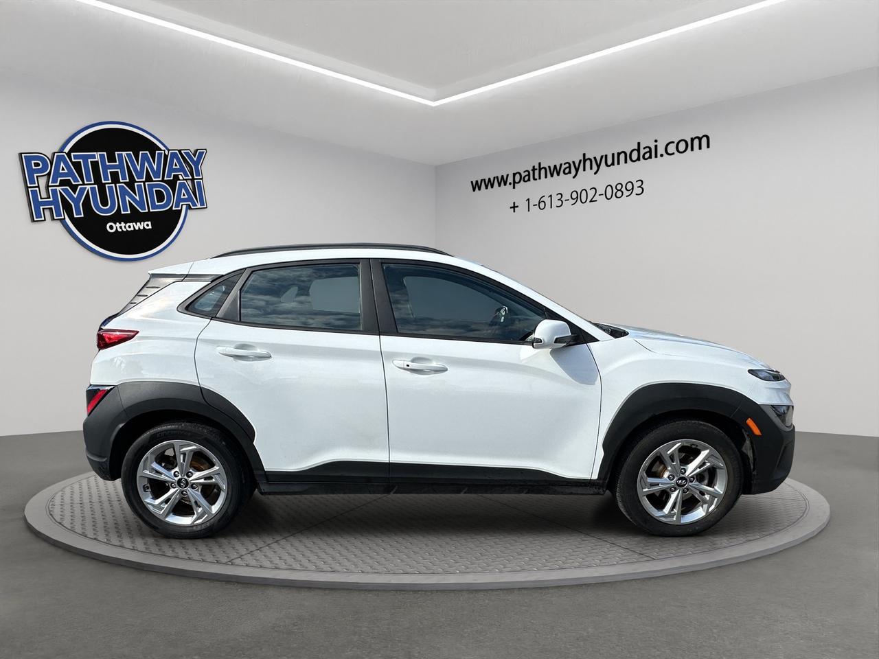2023 Hyundai KONA Preferred | Lane Departure Warning | Blind Sport Monitor | Cross-Traffic Alert Photo
