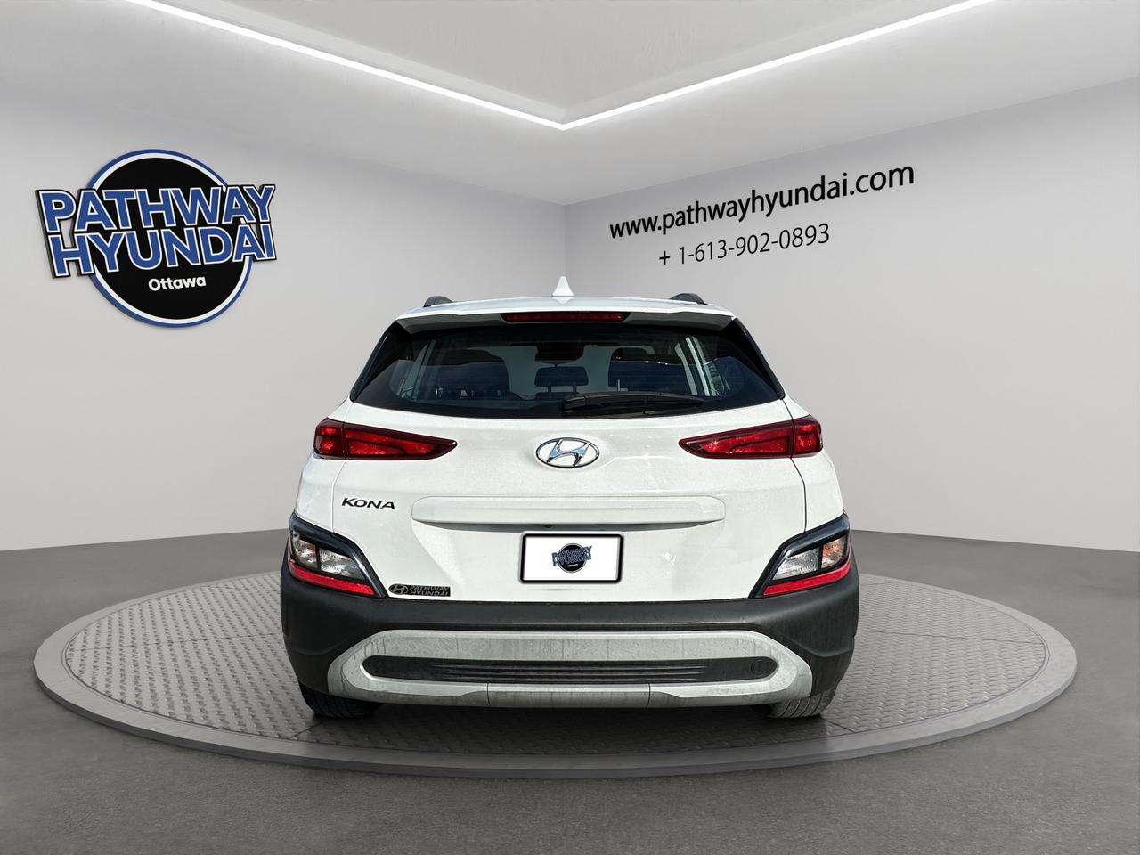 2023 Hyundai KONA Preferred | Lane Departure Warning | Blind Sport Monitor | Cross-Traffic Alert Photo