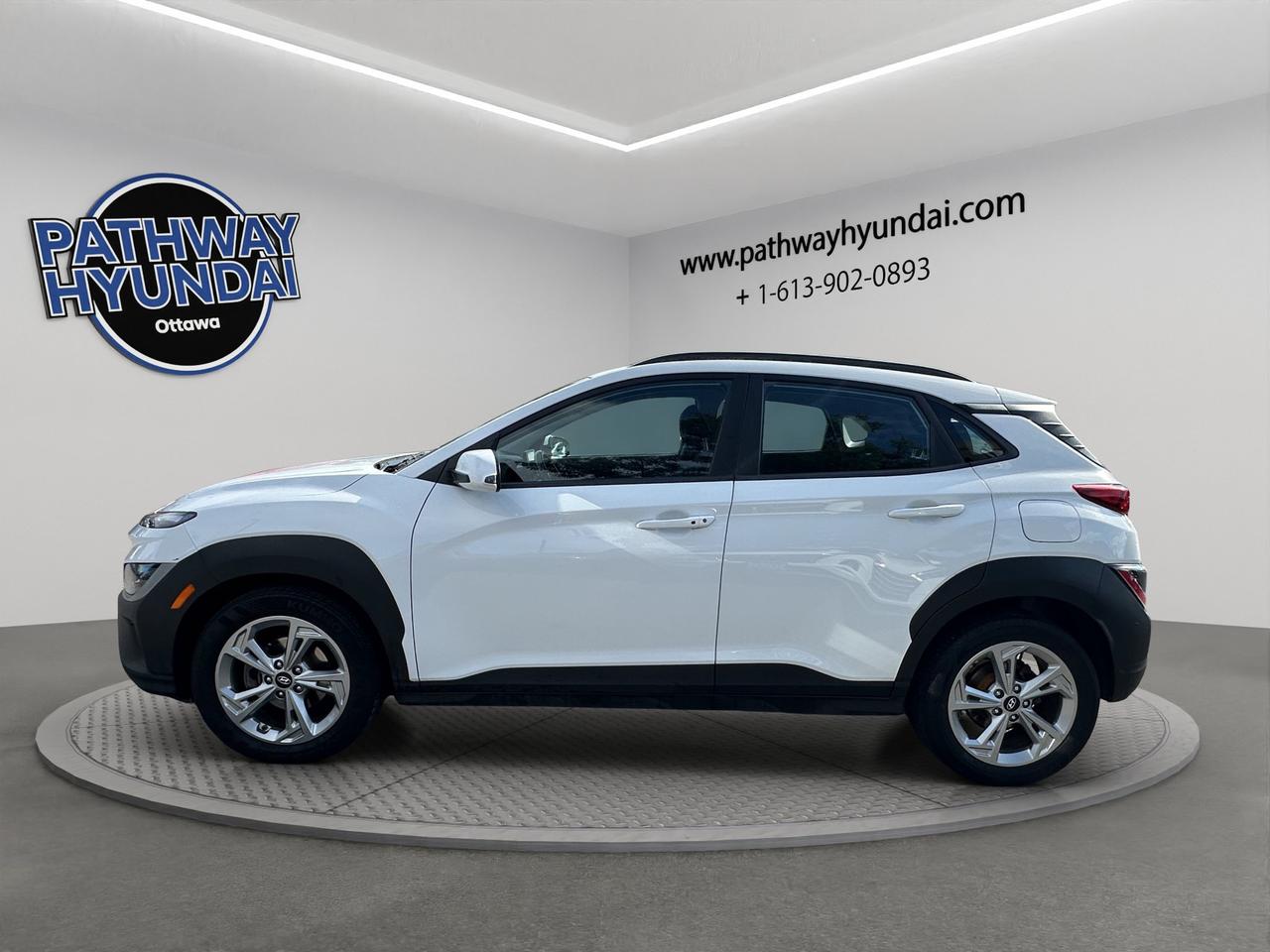 2023 Hyundai KONA Preferred | Lane Departure Warning | Blind Sport Monitor | Cross-Traffic Alert Photo
