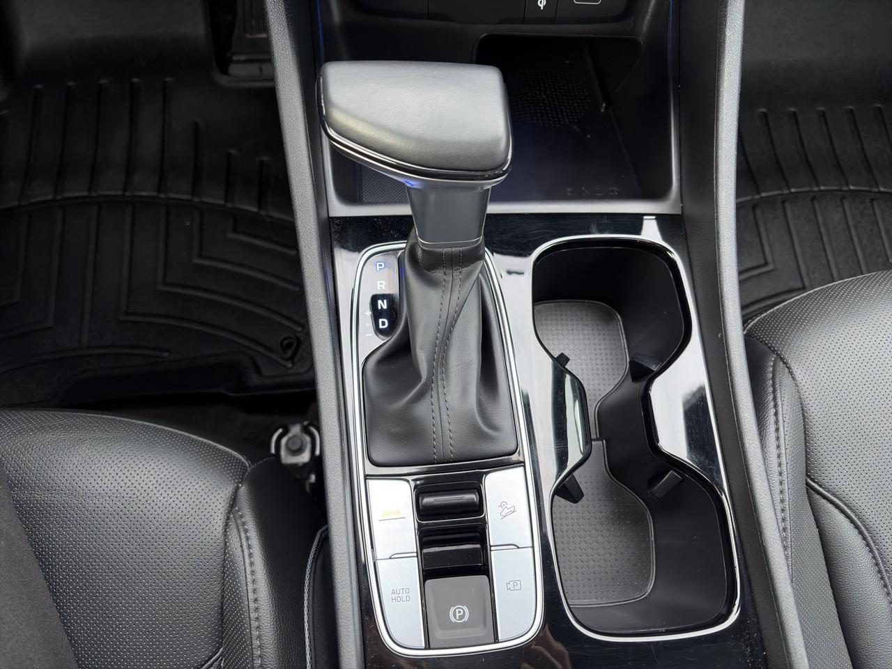 2024 Hyundai Santa Cruz Ultimate | Blind Spot Monitor | Lane Departure Warning | Lane Keeping Assist |  Sunroof | Photo