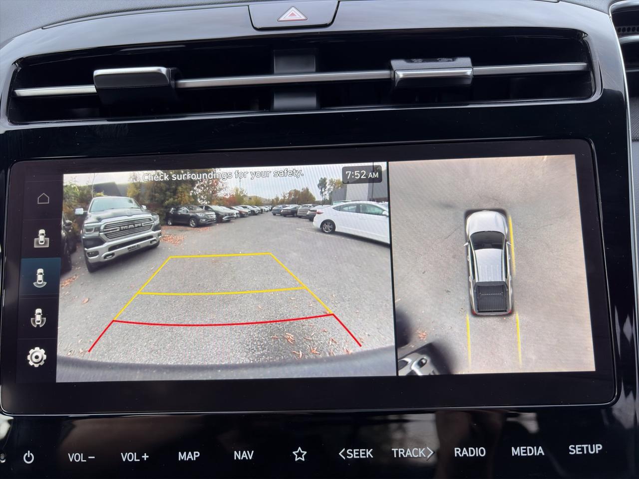 2024 Hyundai Santa Cruz Ultimate | Blind Spot Monitor | Lane Departure Warning | Lane Keeping Assist |  Sunroof | Photo